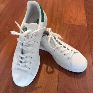 Adidas Stan Smith White and Green Sneakers size 10 US in near mint condition